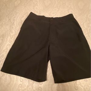 Men’s Cascade Sports black shorts size 34